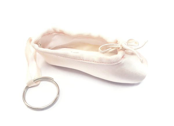 POINTE SHOE KEYRING - First Class Dancewear NQ
