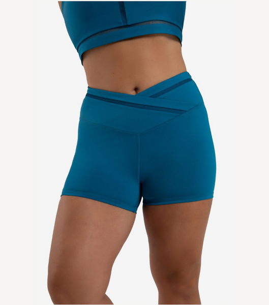 COASTAL BLOOM SEABOARD SHORT