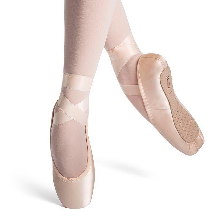 BLOCH WHISPER SATIN POINTE SHOE - First Class Dancewear NQ